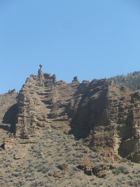Trip (167).JPG - Interesting rock formations along US 14 on our way from Pahaska to the Buffalo Bill Dam